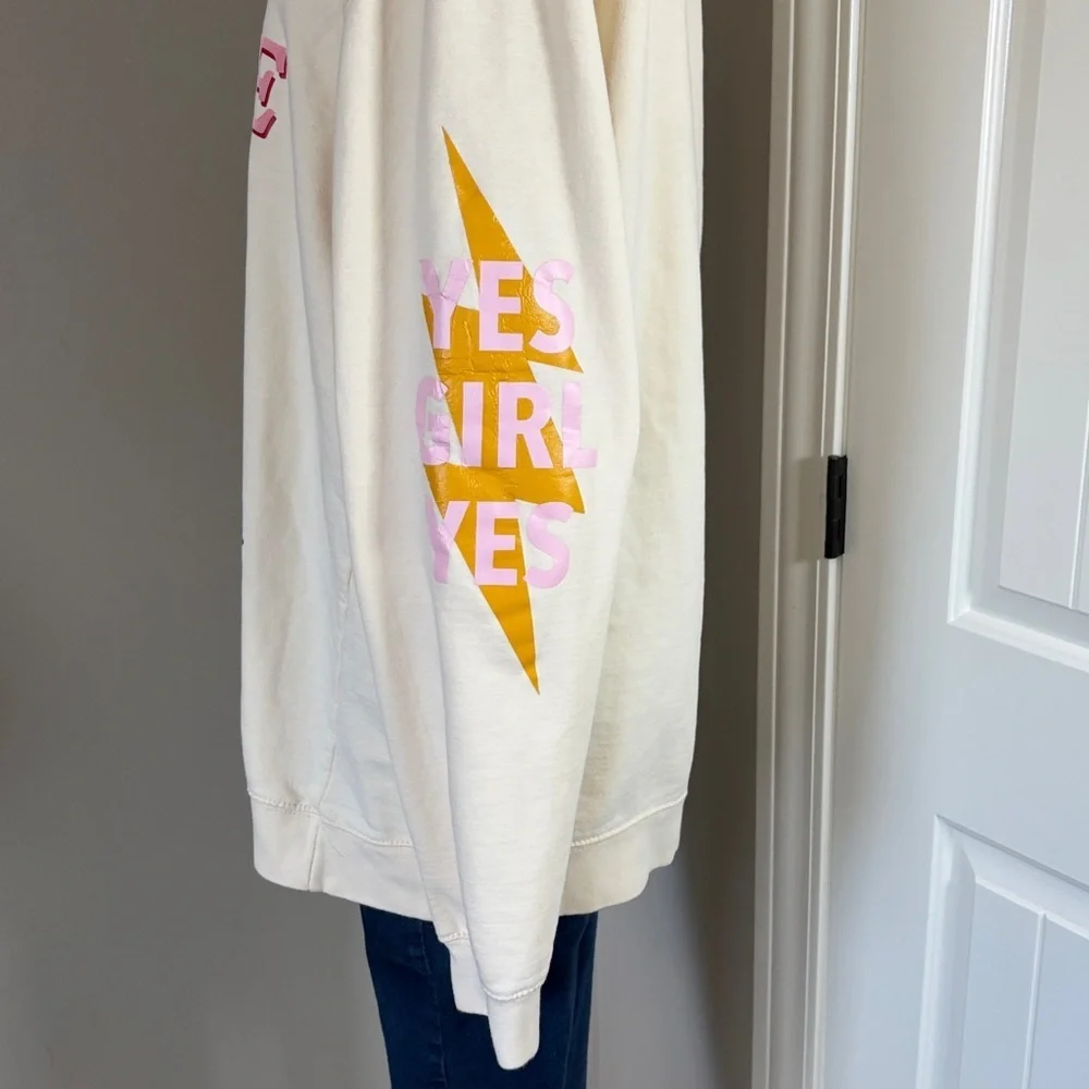 Skullhouse design Be The Light Crewneck: Vanilla limited edition Kelclight Sz XL
